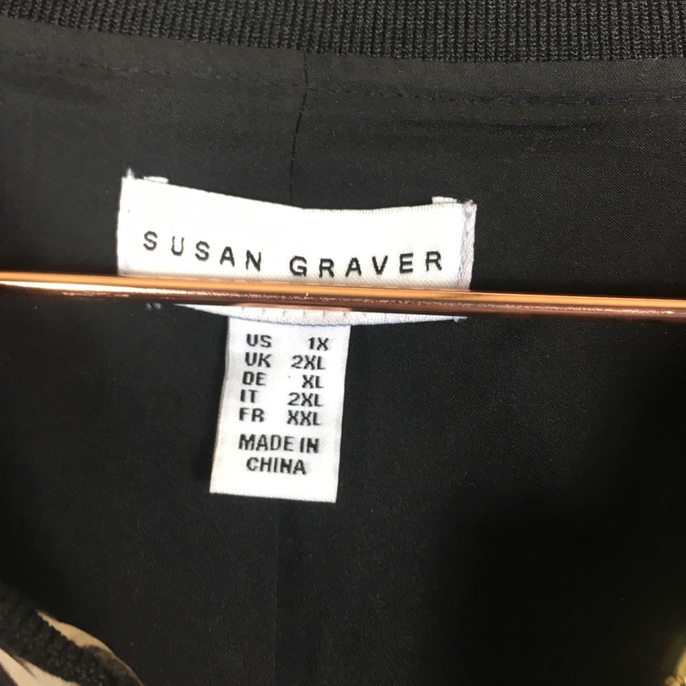 Susan Graver Leopard Print Jacket - Picture 7 of 8